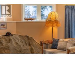 2635 Shoal Rd, Pender Island, BC V0N2M2 Photo 44