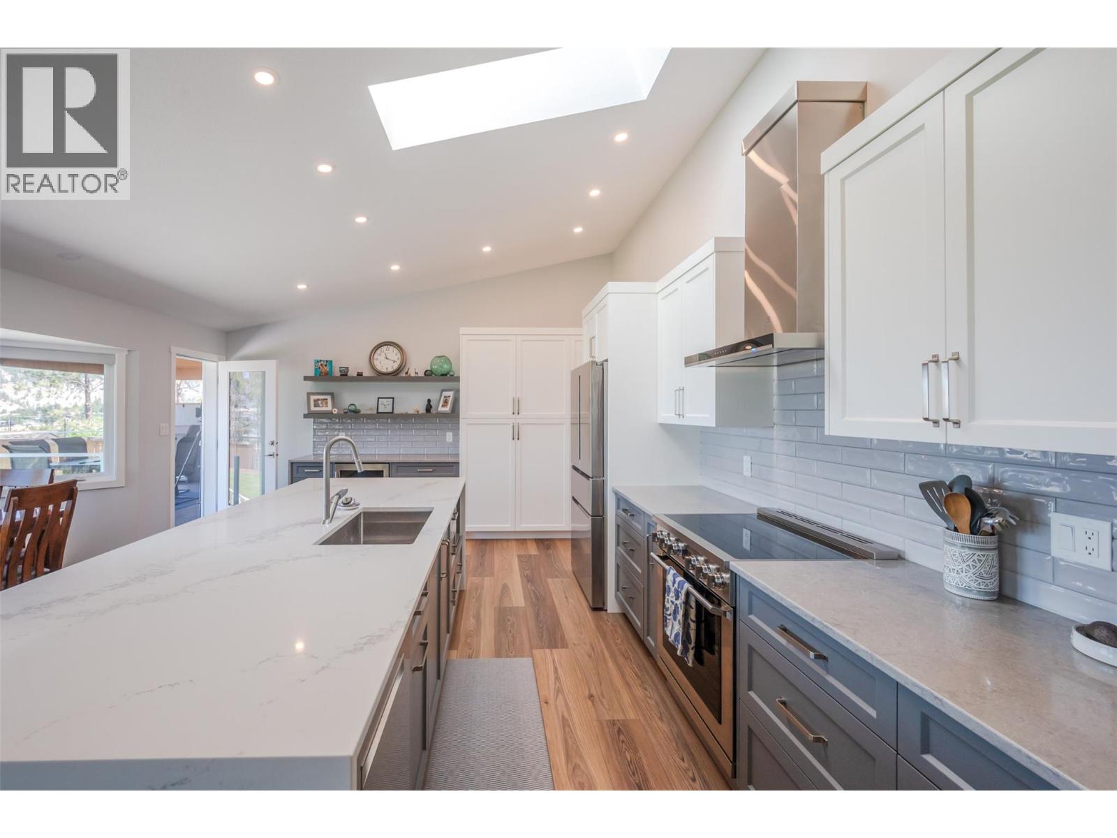  153 WESTVIEW Drive, Penticton