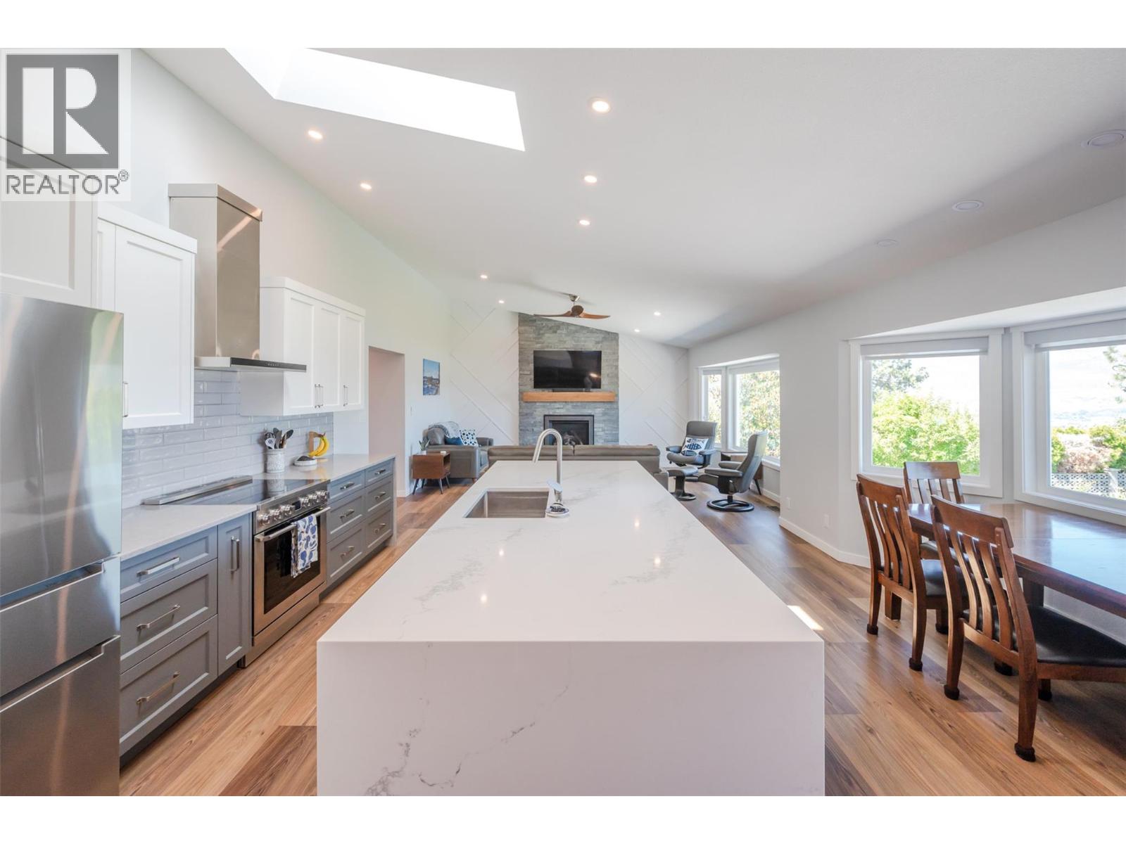  153 WESTVIEW Drive, Penticton