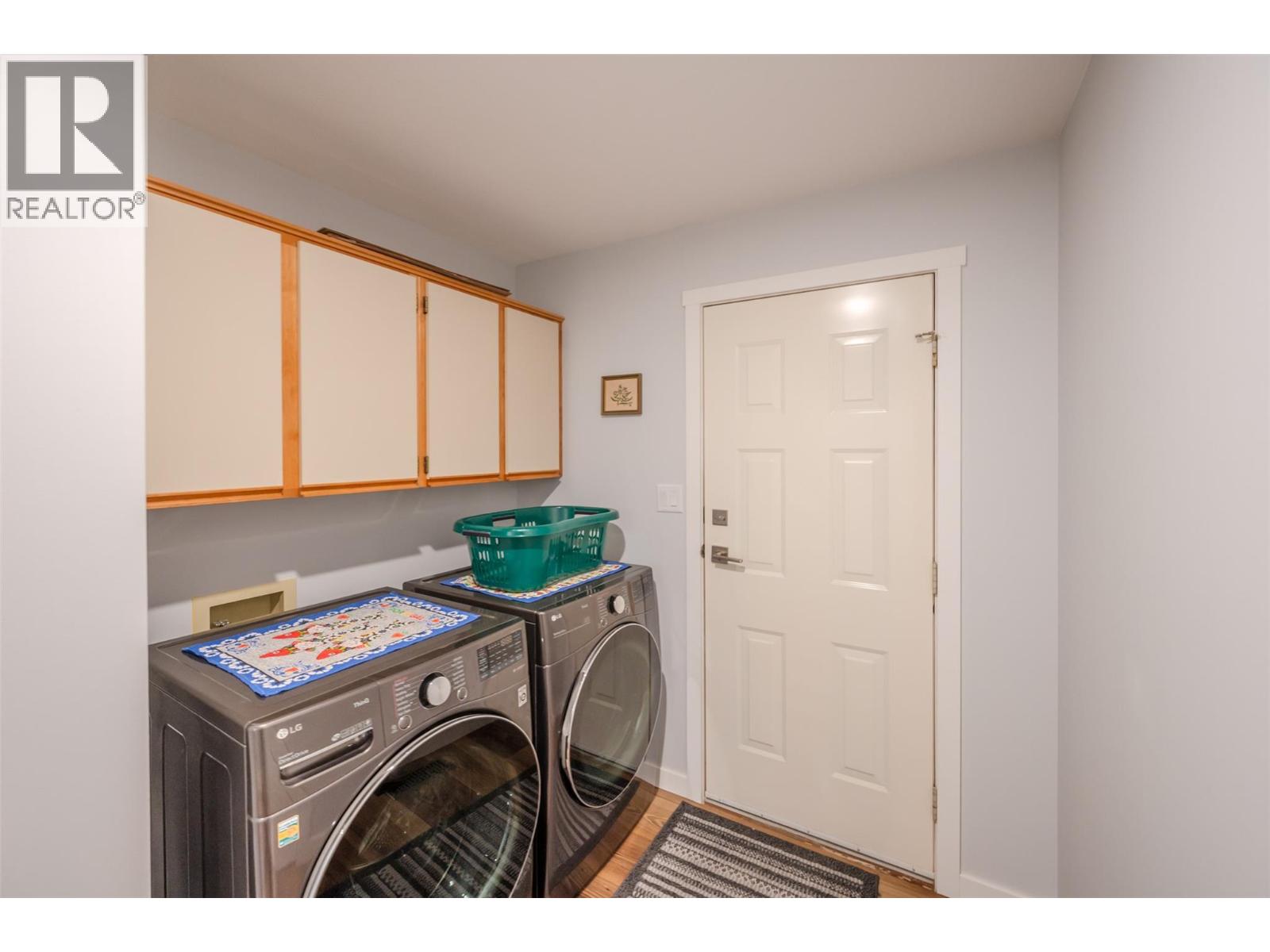 153 WESTVIEW Drive - 41