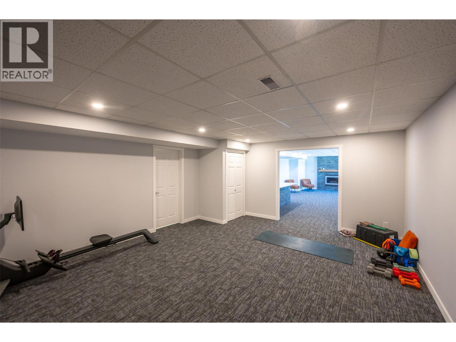 153 WESTVIEW Drive - 59