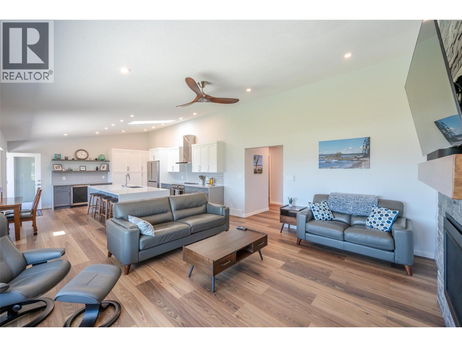  153 WESTVIEW Drive, Penticton