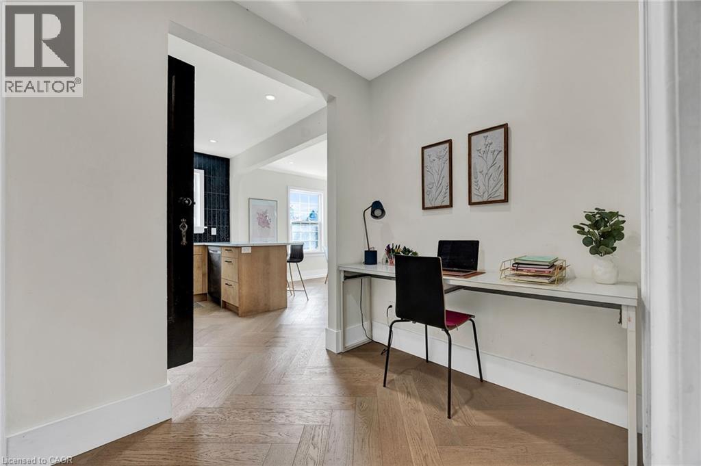 360 LUELLA Street - 10
