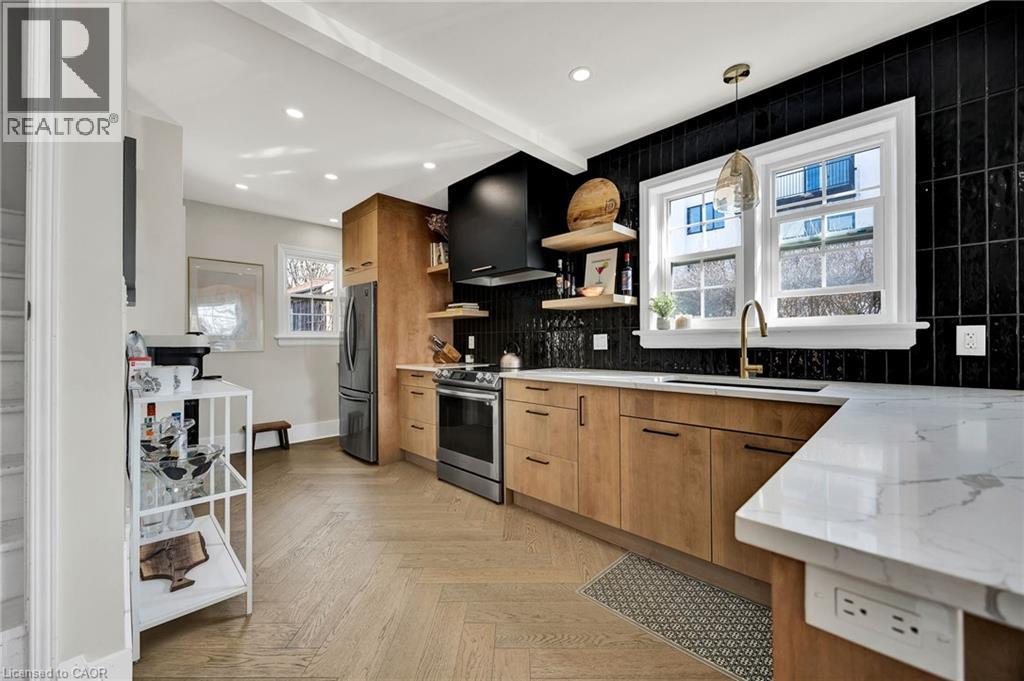 360 LUELLA Street - 7