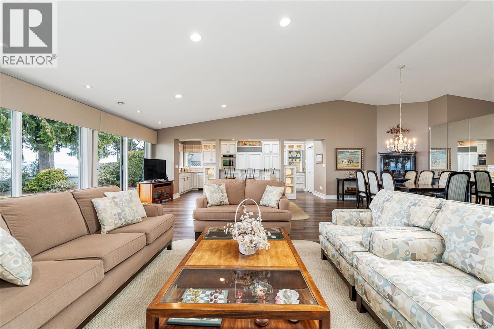 876 Gaetjen St, Parksville