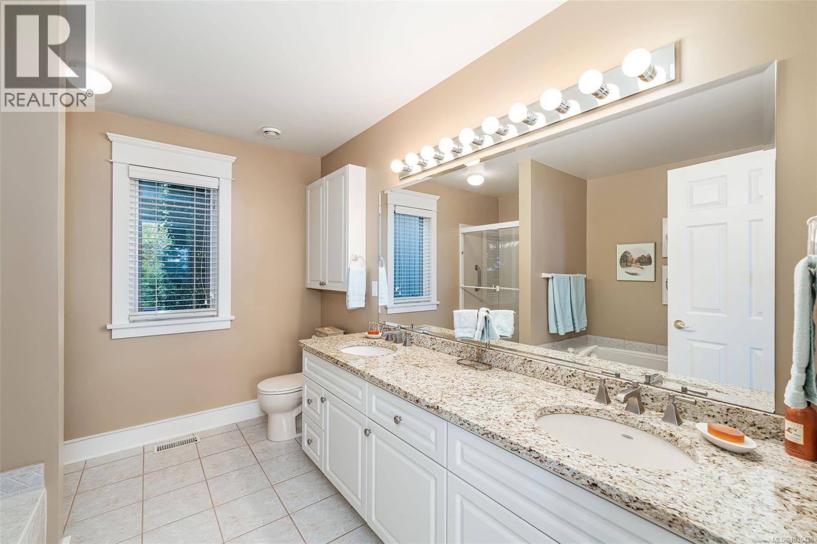 876 Gaetjen St, Parksville