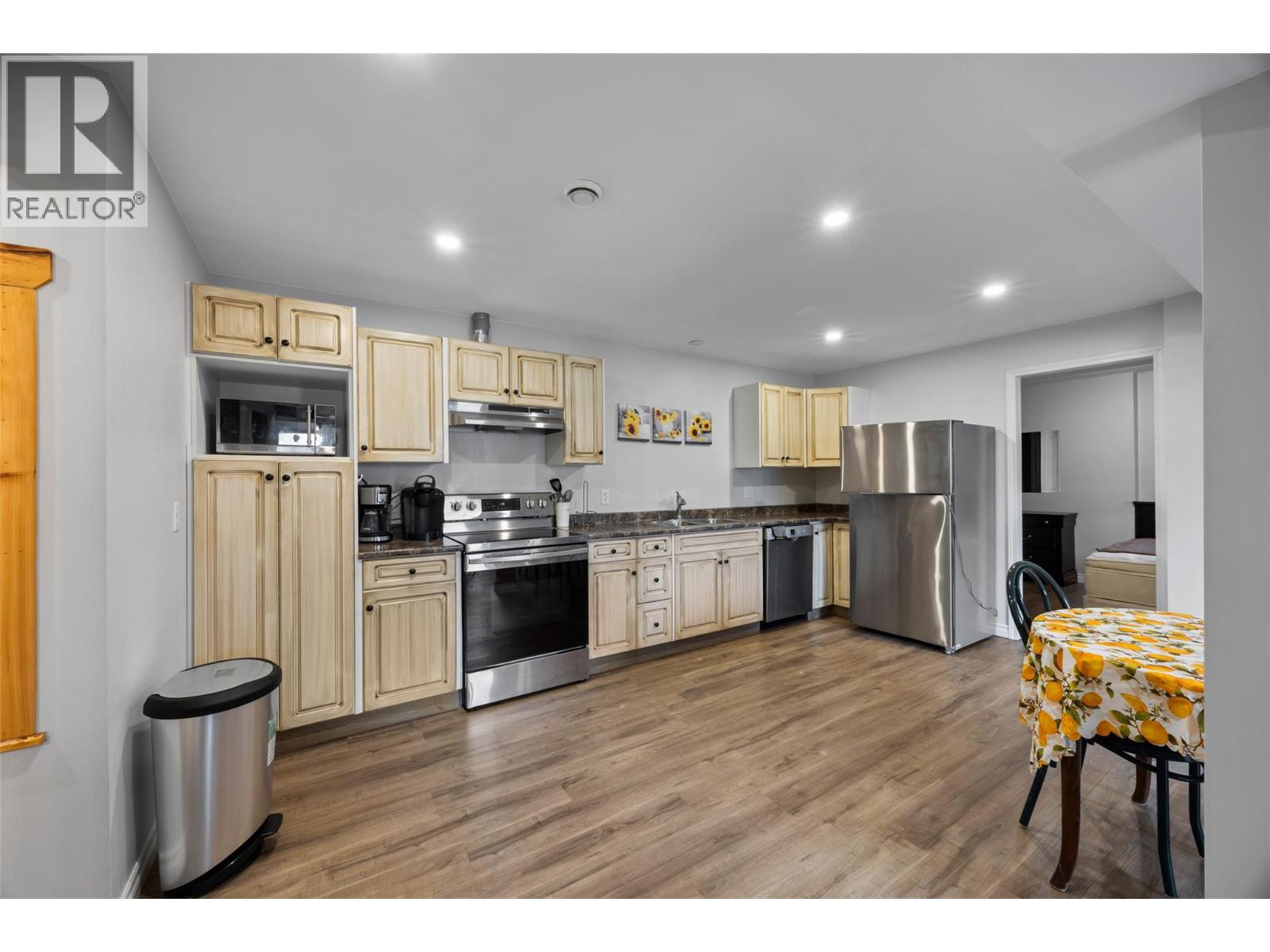 4702 WESTSYDE ROAD - 43