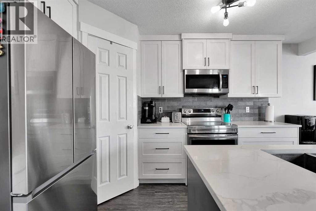 Single Family House for Sale in  Saddleland Way NE Saddle Ridge Calgary 