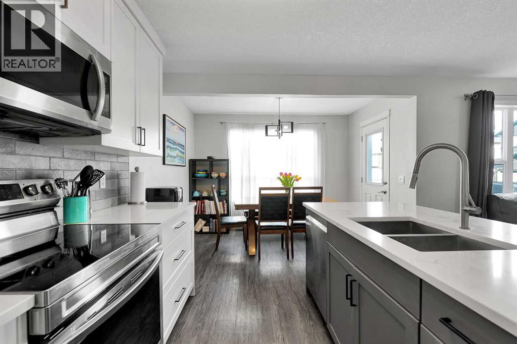 Single Family House for Sale in  Saddleland Way NE Saddle Ridge Calgary 