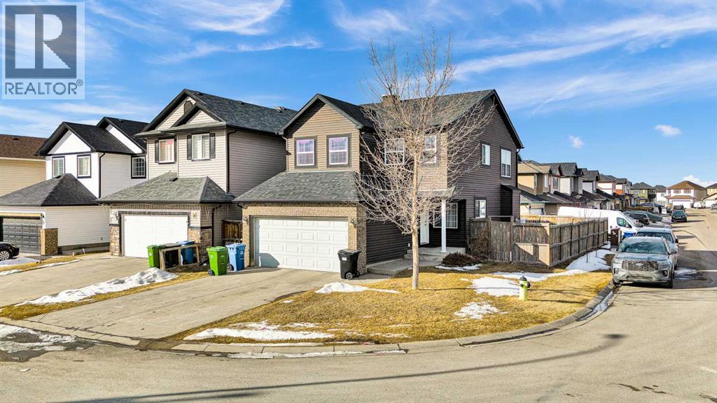 Single Family House for Sale in  Saddleland Way NE Saddle Ridge Calgary 