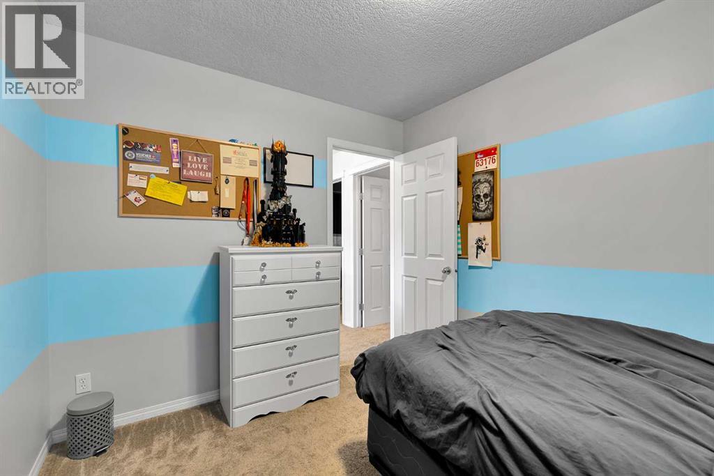 Single Family House for Sale in  Saddleland Way NE Saddle Ridge Calgary 