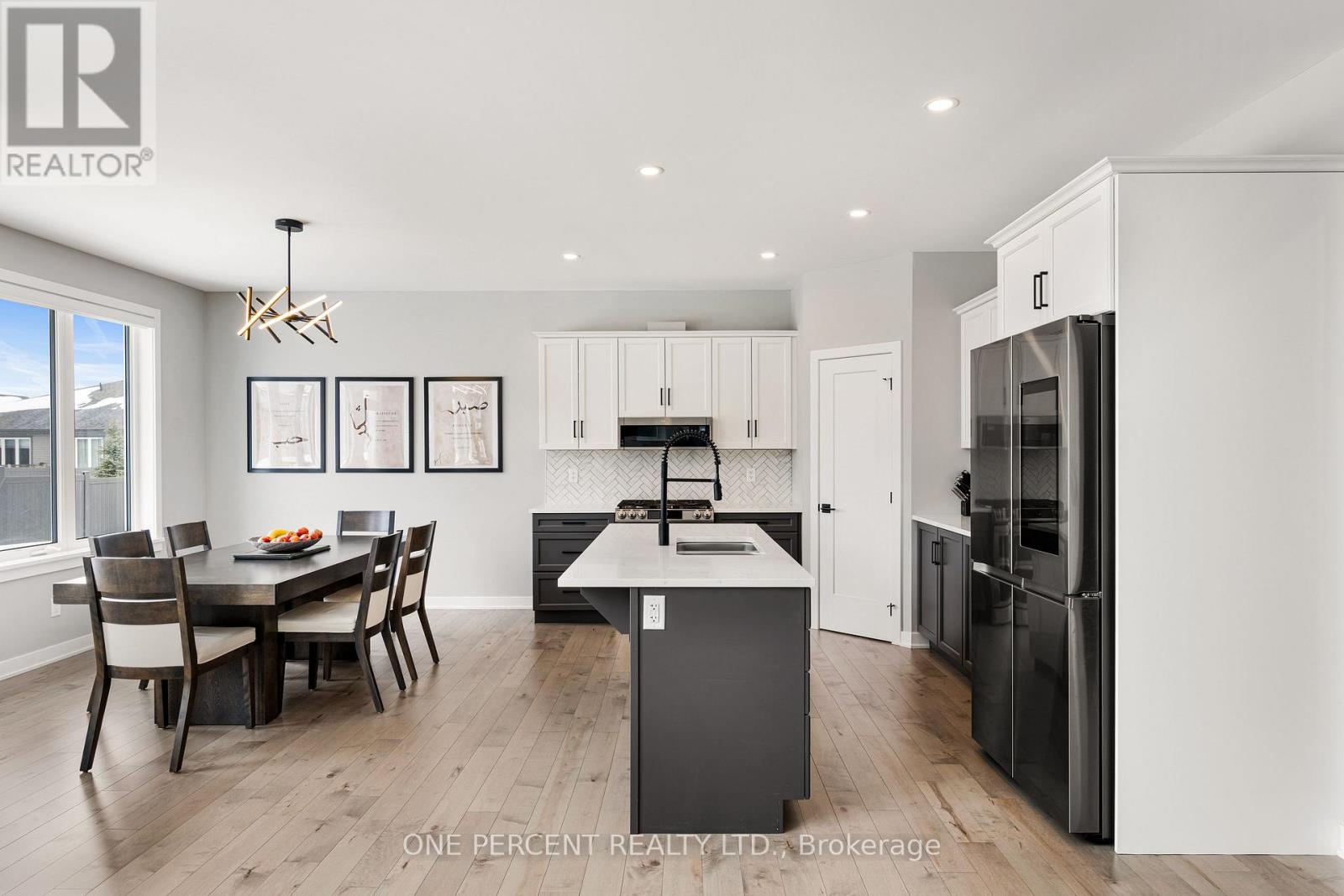 26 STANZEL DRIVE - 10