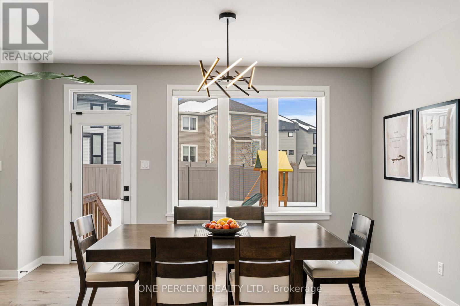 26 STANZEL DRIVE - 15