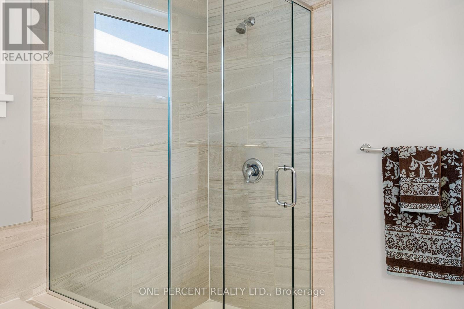 26 STANZEL DRIVE - 27