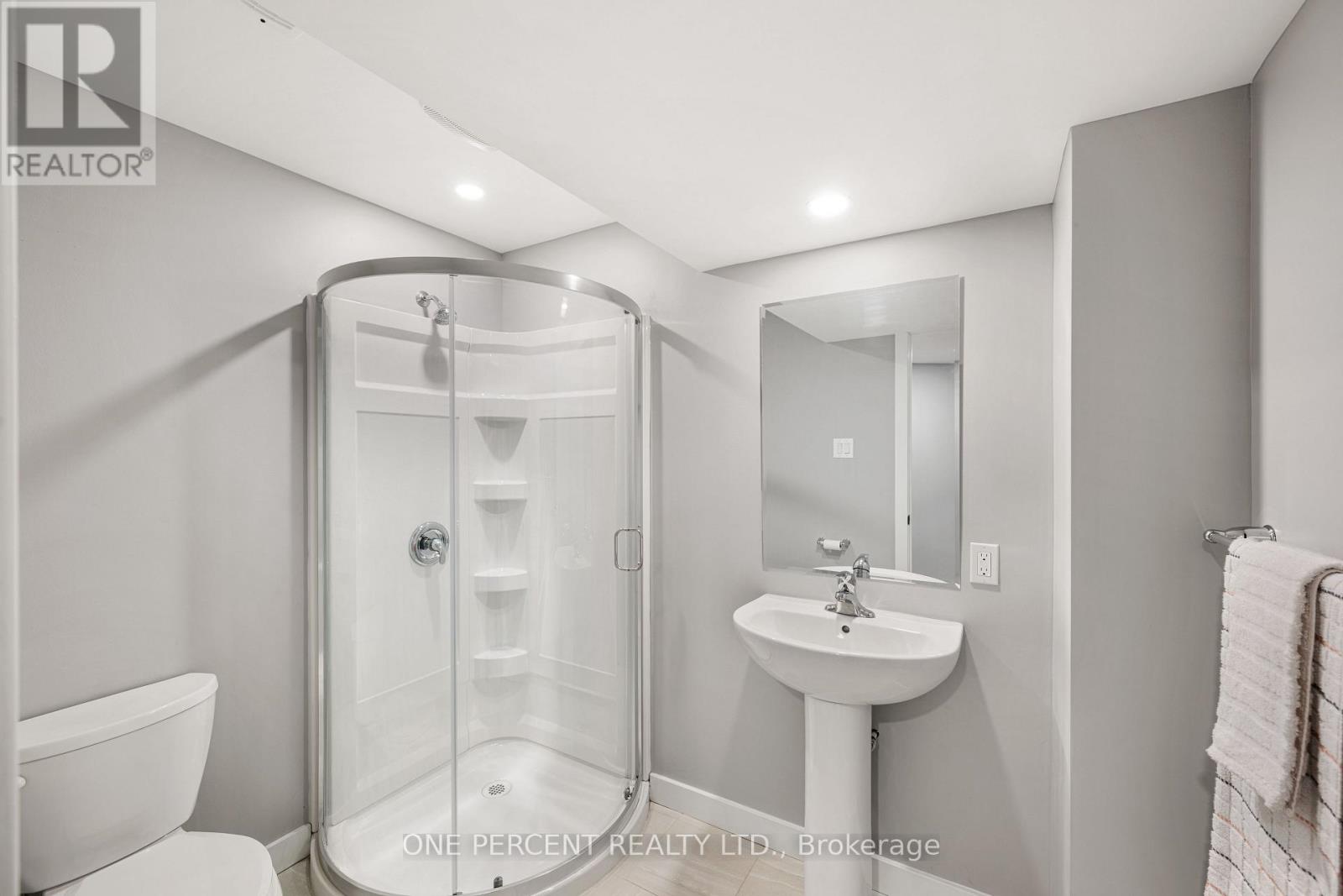 26 STANZEL DRIVE - 37