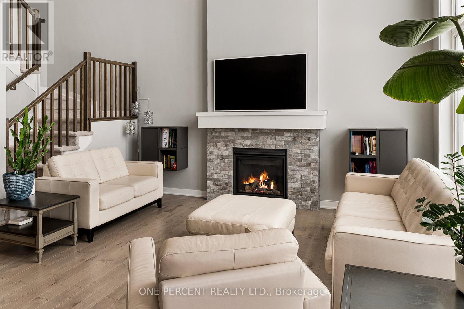 26 STANZEL DRIVE - 8