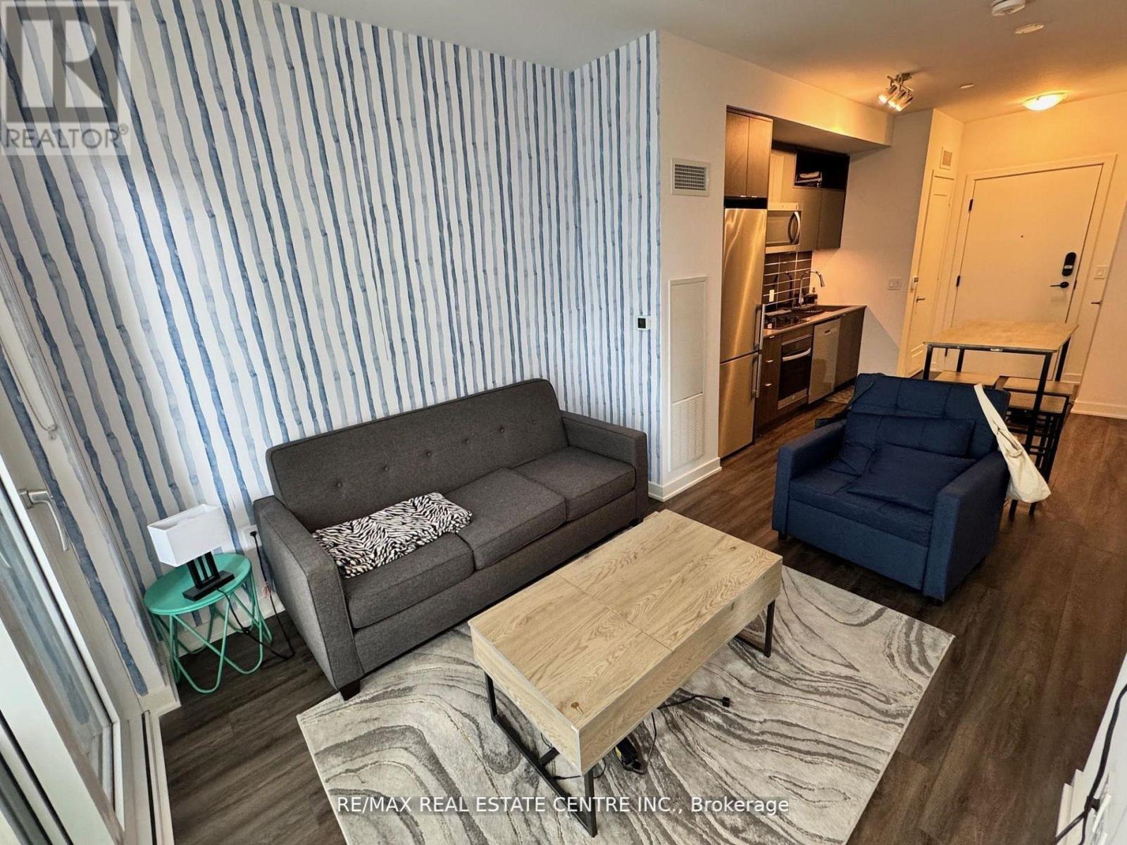 #1925A 70 PRINCESS STREET - 25