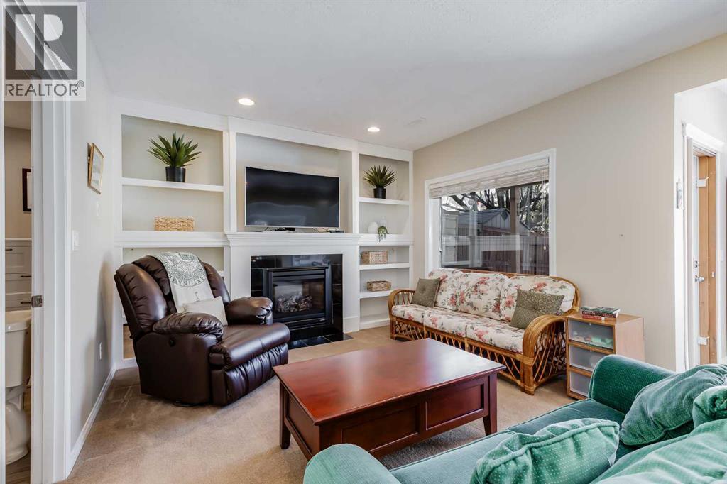 Single Family House for Sale in  Evercreek Bluffs Road SW Evergreen Calgary 