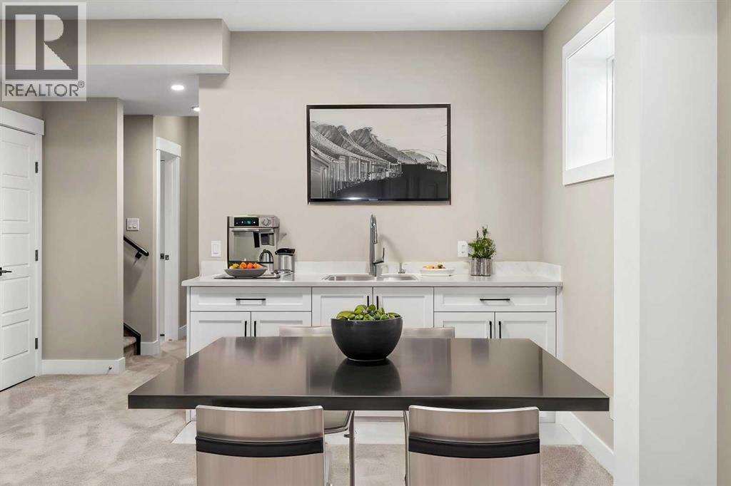 160 Vantage Drive, Cochrane