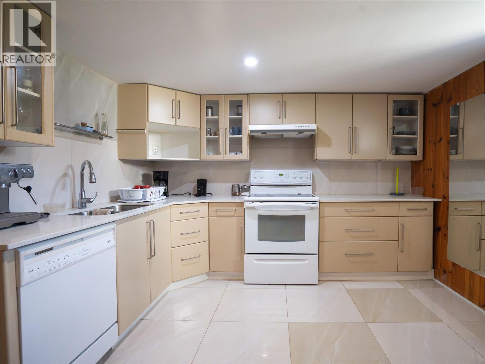  7212 HERON Lane, Osoyoos