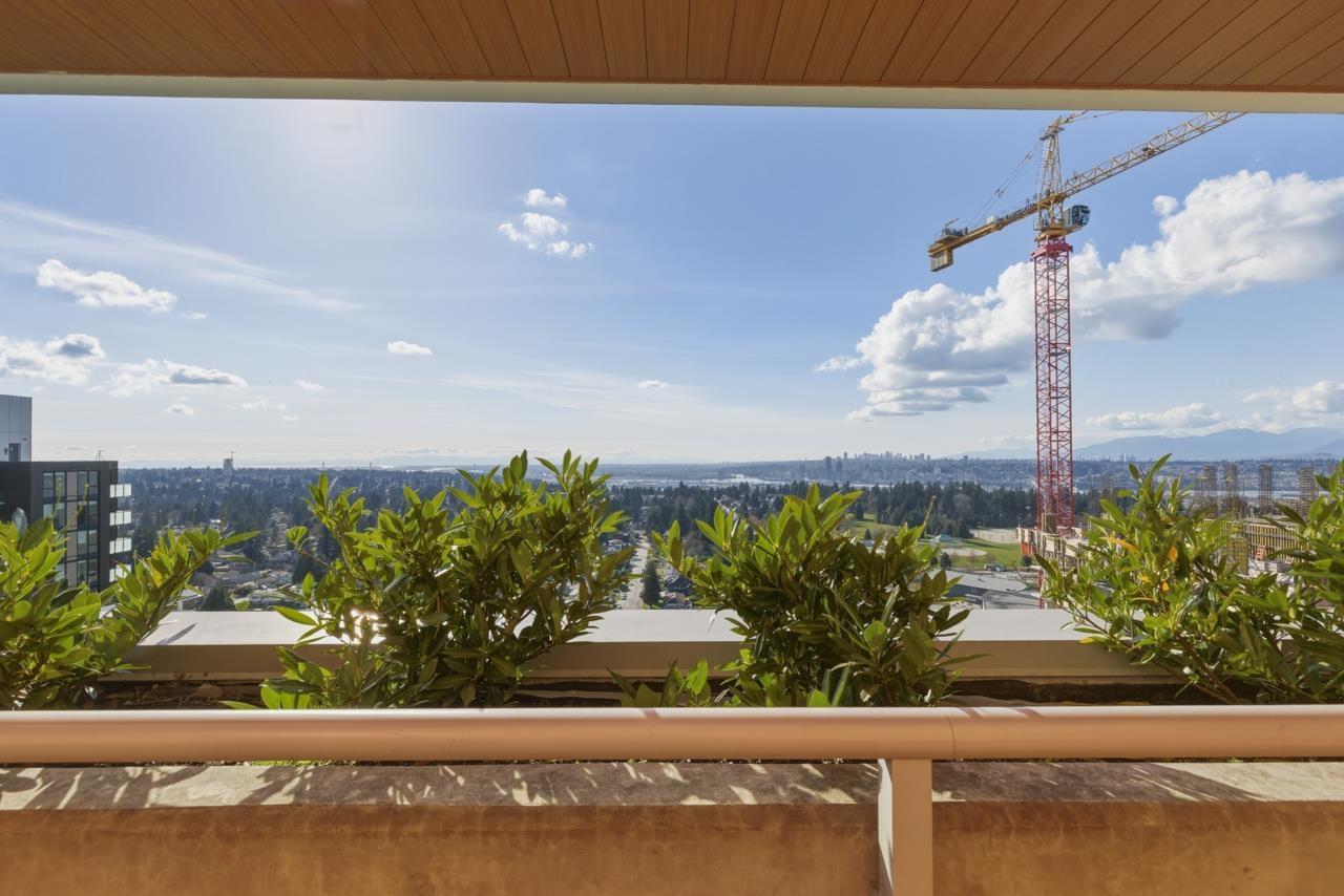 2701 13303 CENTRAL AVENUE, Surrey