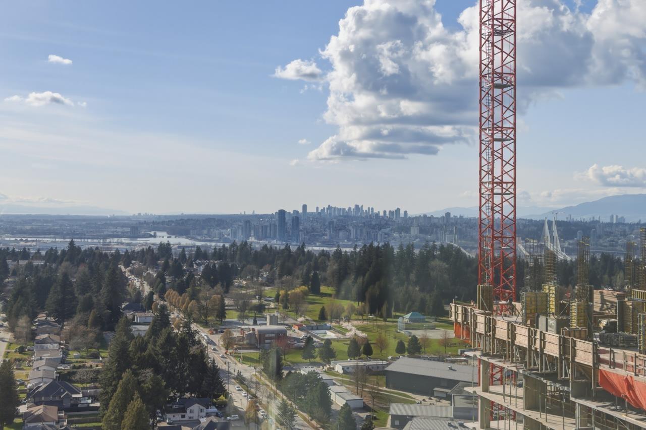 2701 13303 CENTRAL AVENUE, Surrey