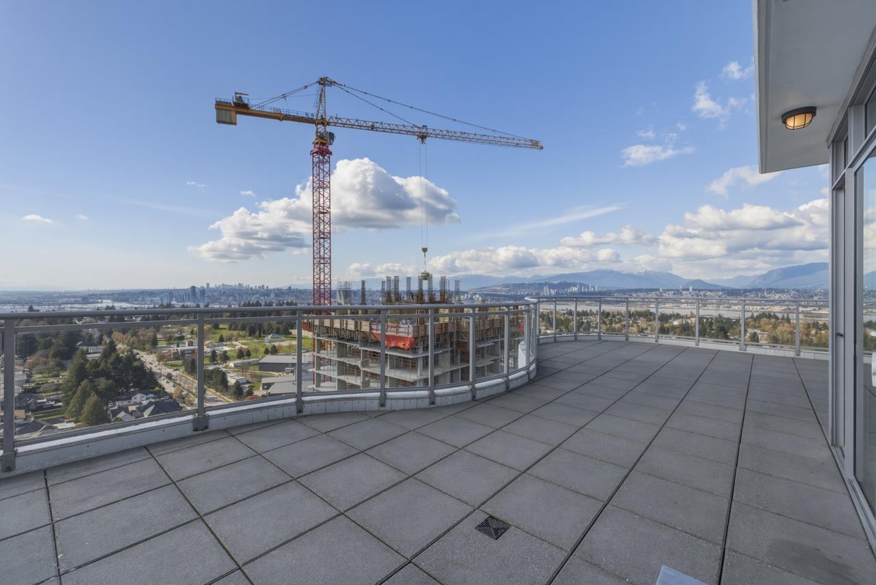 2701 13303 CENTRAL AVENUE, Surrey