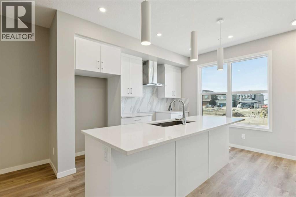 Single Family House for Sale in  Hotchkiss Drive SE Hotchkiss Calgary 