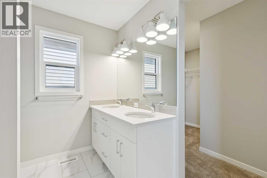 Single Family House for Sale in  Hotchkiss Drive SE Hotchkiss Calgary 