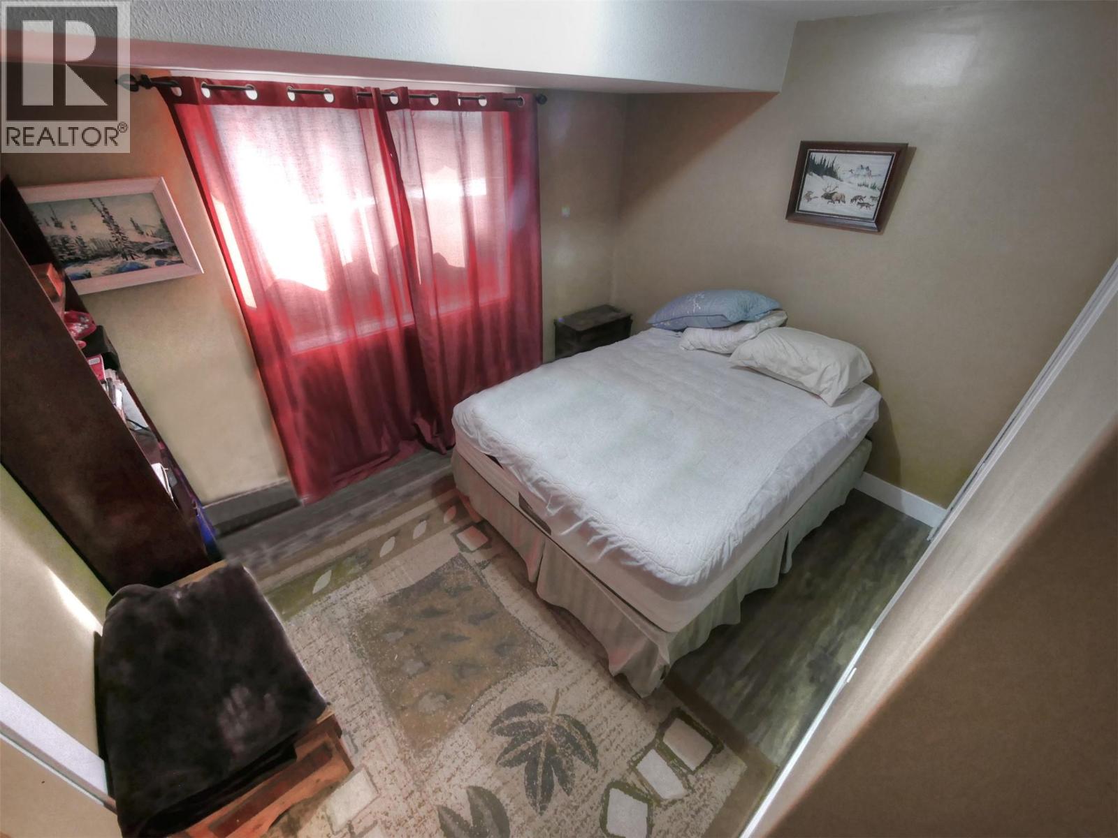  644 8th Street, Castlegar