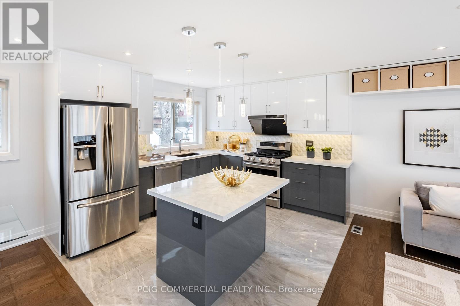 84 LINCOLN GREEN DRIVE - 17