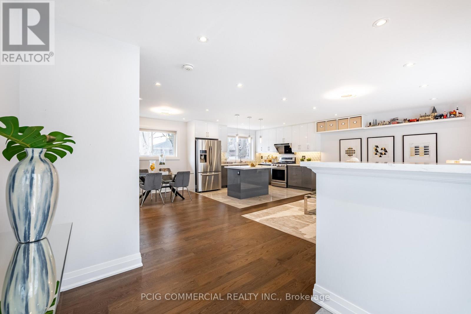 84 LINCOLN GREEN DRIVE - 9