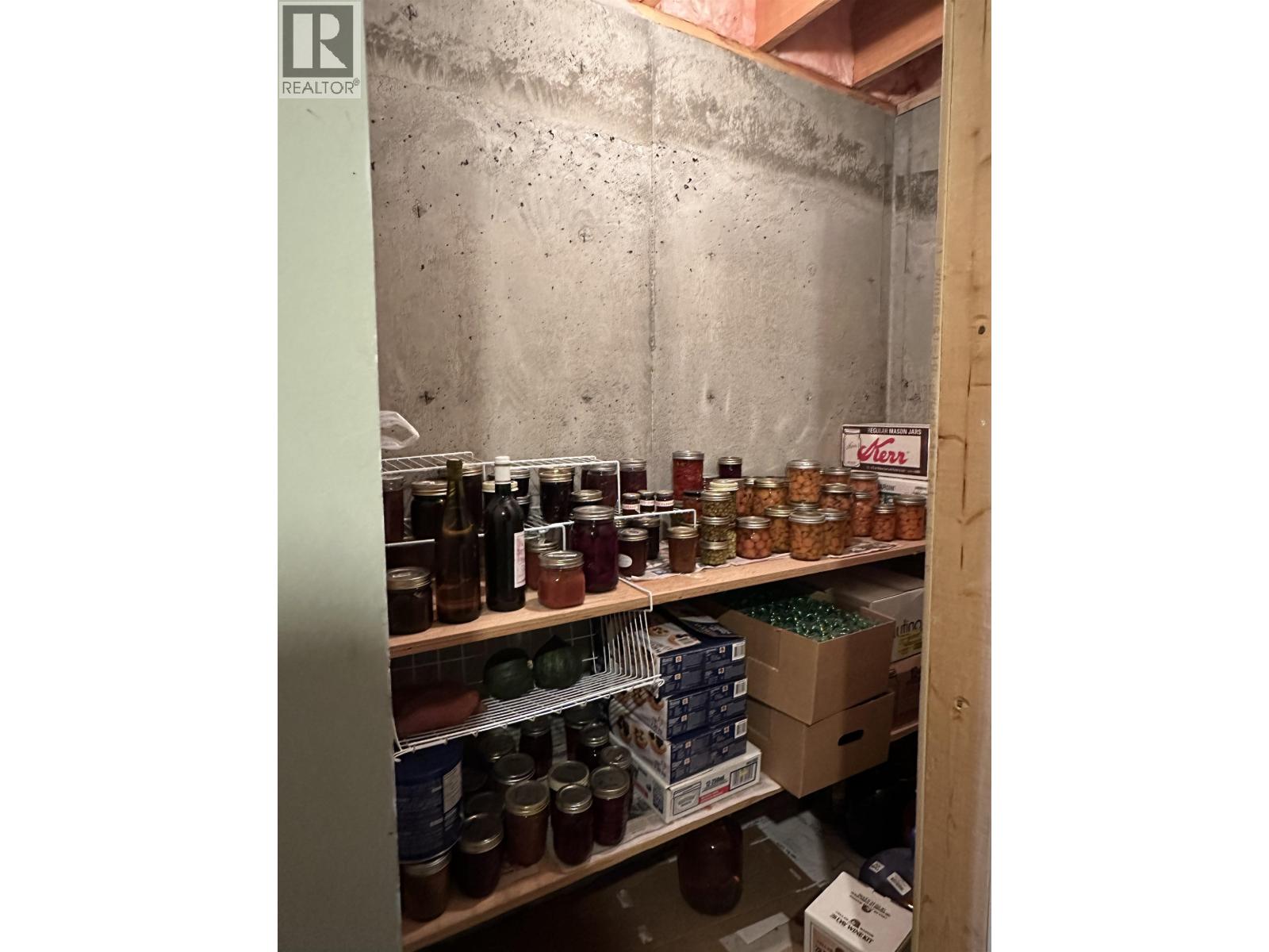 7477 GREENALL ROAD - 30