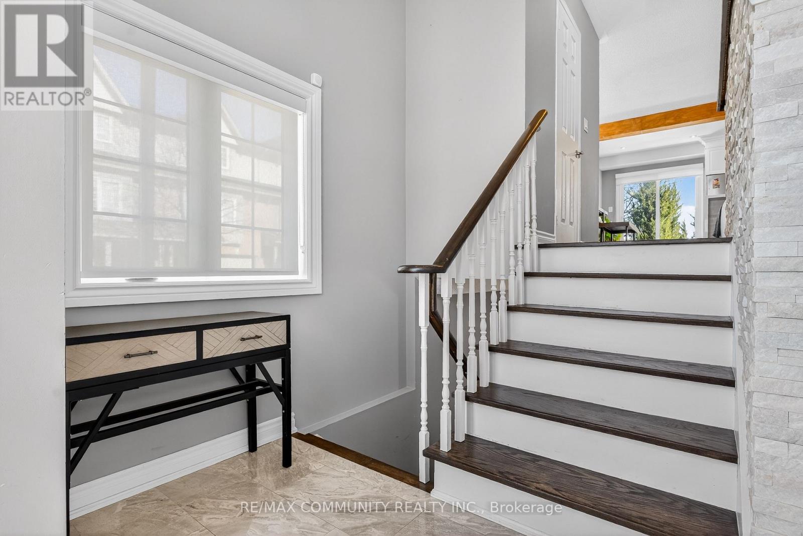 #49 1588 SOUTH PARADE COURT - 5