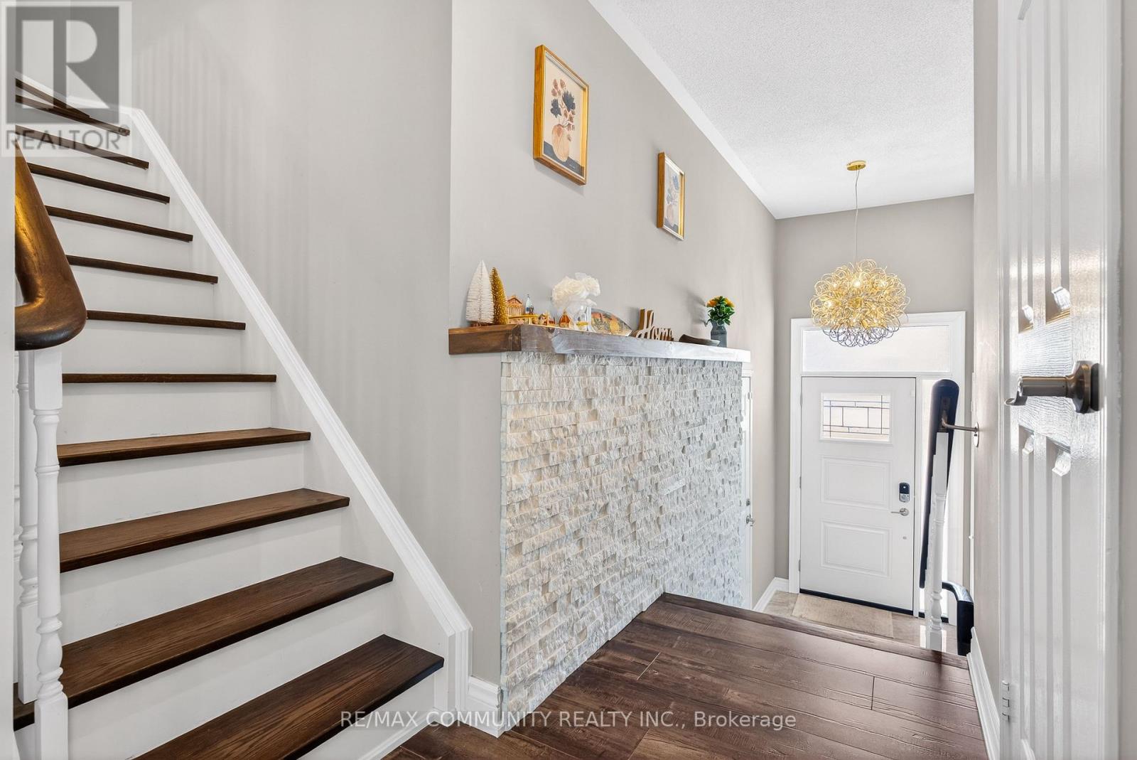 #49 1588 SOUTH PARADE COURT - 7