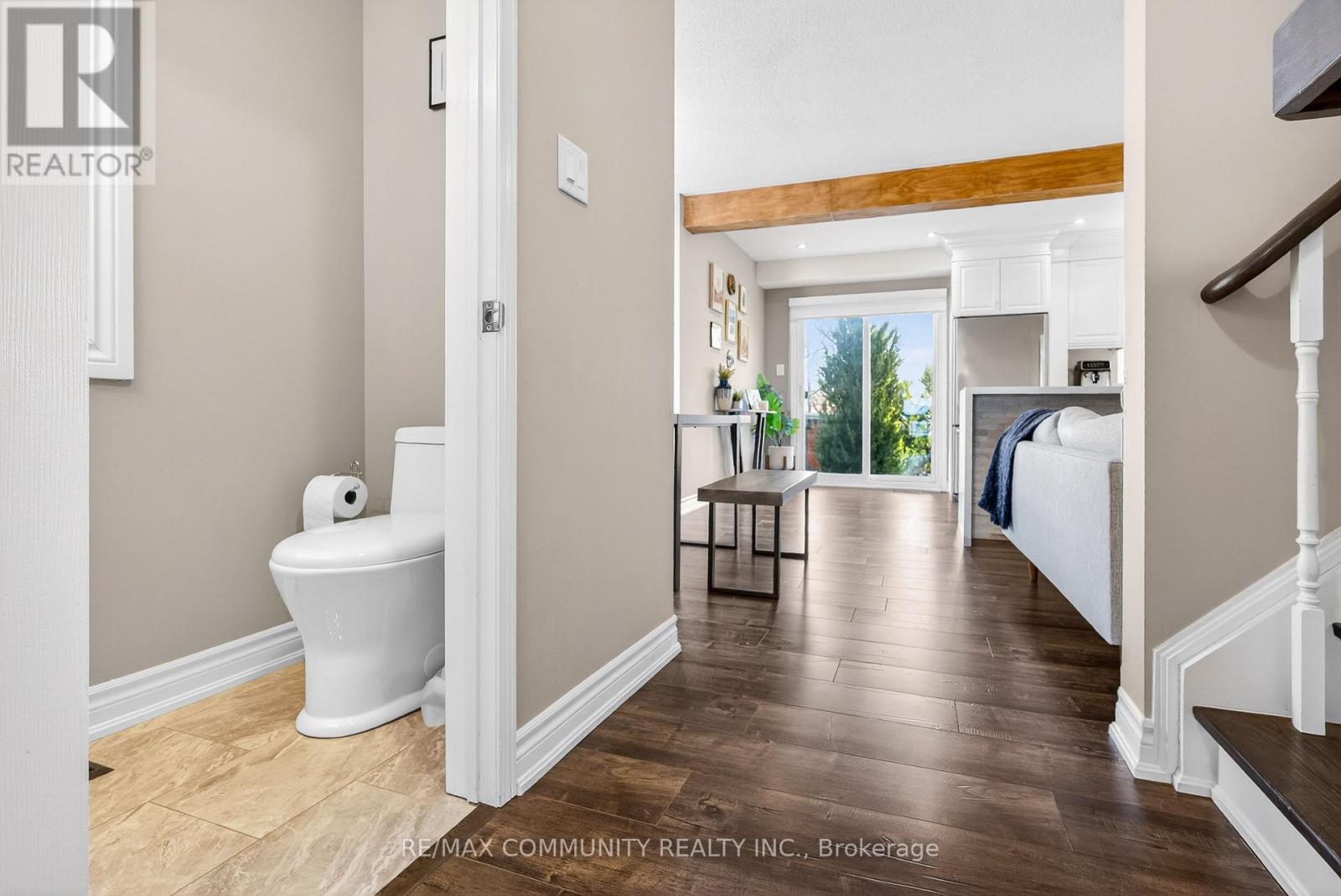 #49 1588 SOUTH PARADE COURT - 8