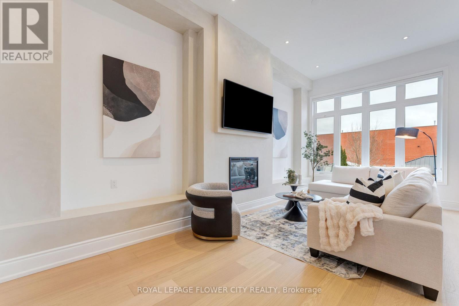 19 CONNORVALE AVENUE - 16