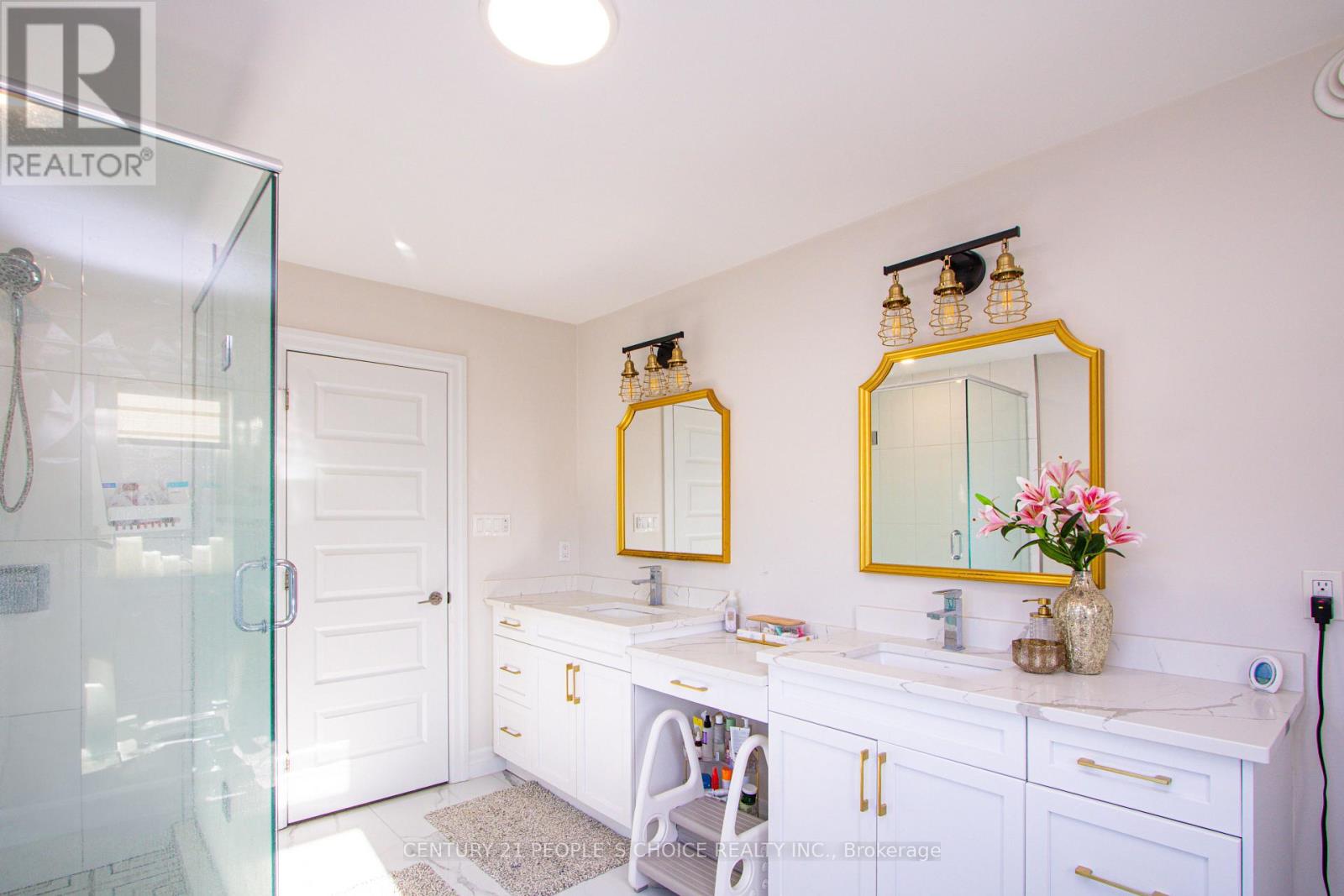 222 BOARDWALK WAY - 27