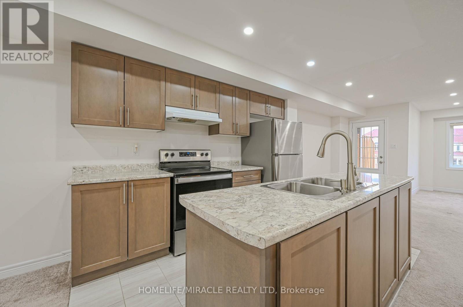 760 LINDEN DRIVE - 6