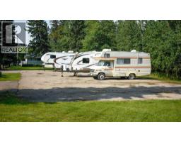 700 Carmichael Lane, Hinton, AB T7V1Y6 Photo 6