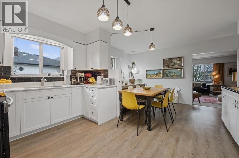 1294 E 33RD AVENUE, Vancouver