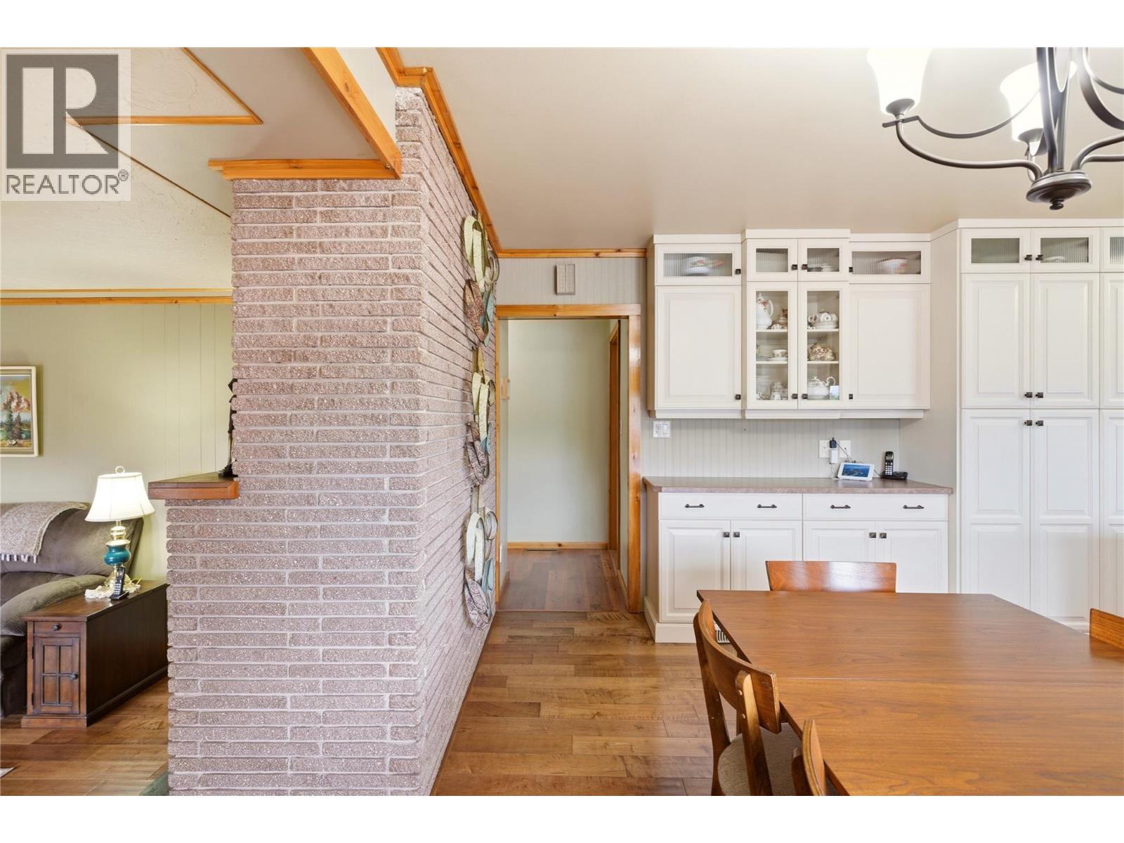  1641 Mountain Avenue, Kelowna