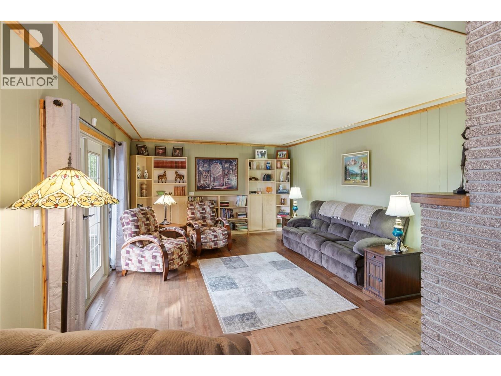  1641 Mountain Avenue, Kelowna