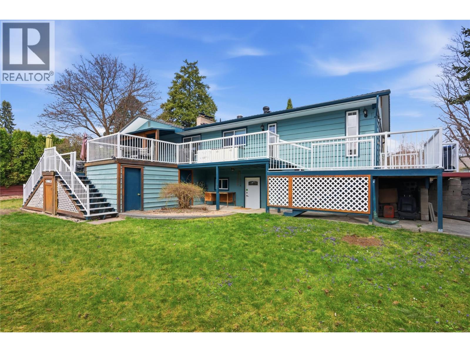  1641 Mountain Avenue, Kelowna