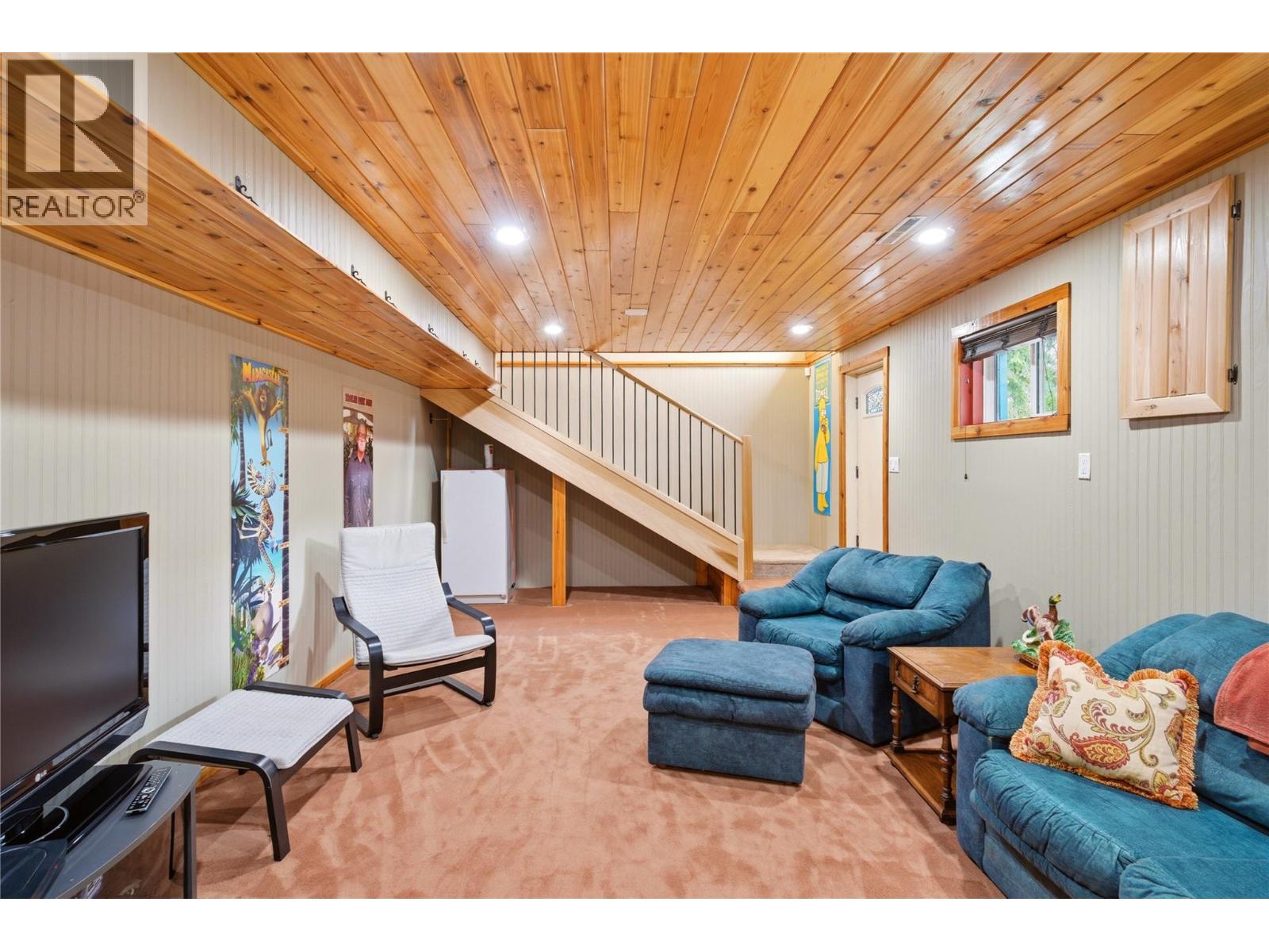  1641 Mountain Avenue, Kelowna