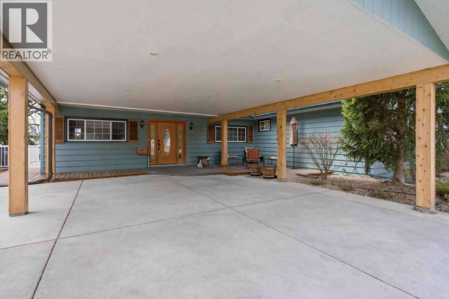  1641 Mountain Avenue, Kelowna