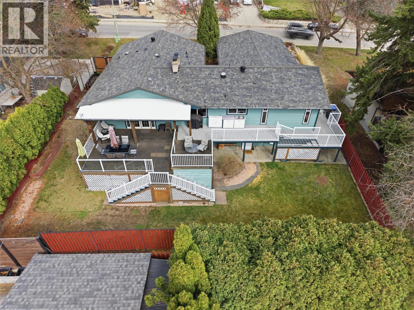  1641 Mountain Avenue, Kelowna