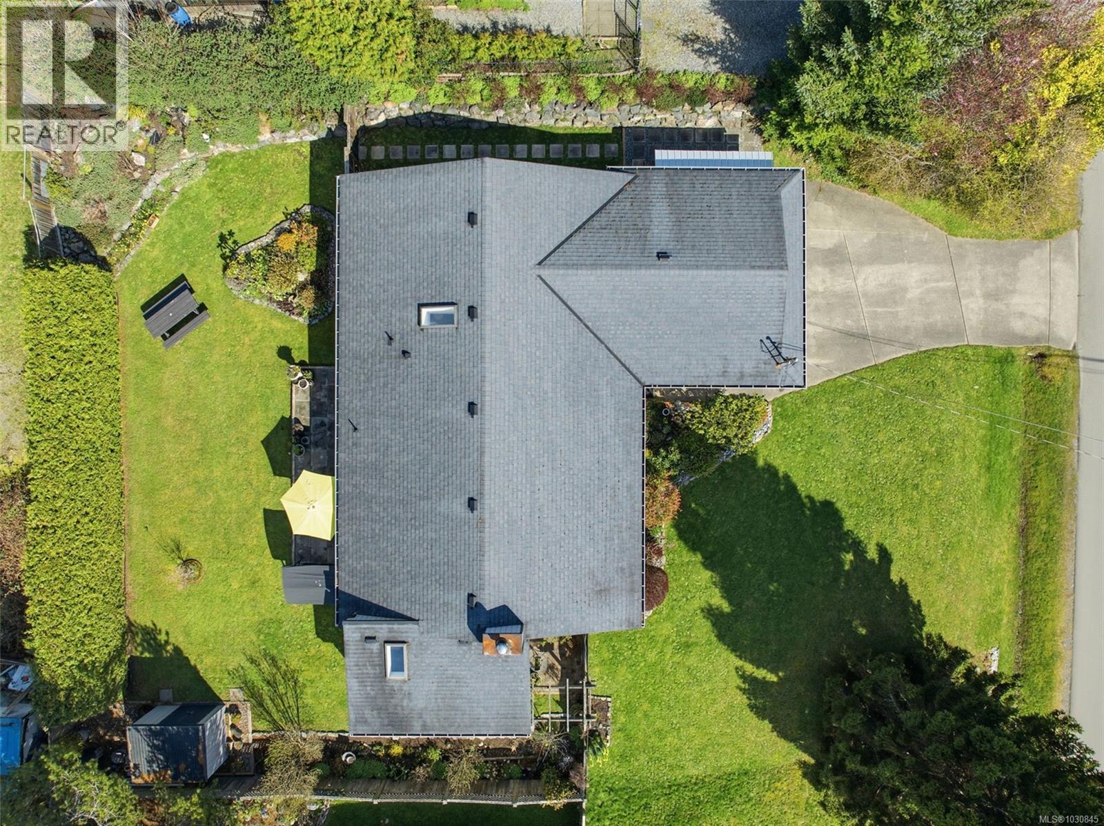  6728 Eakin Drive, Sooke