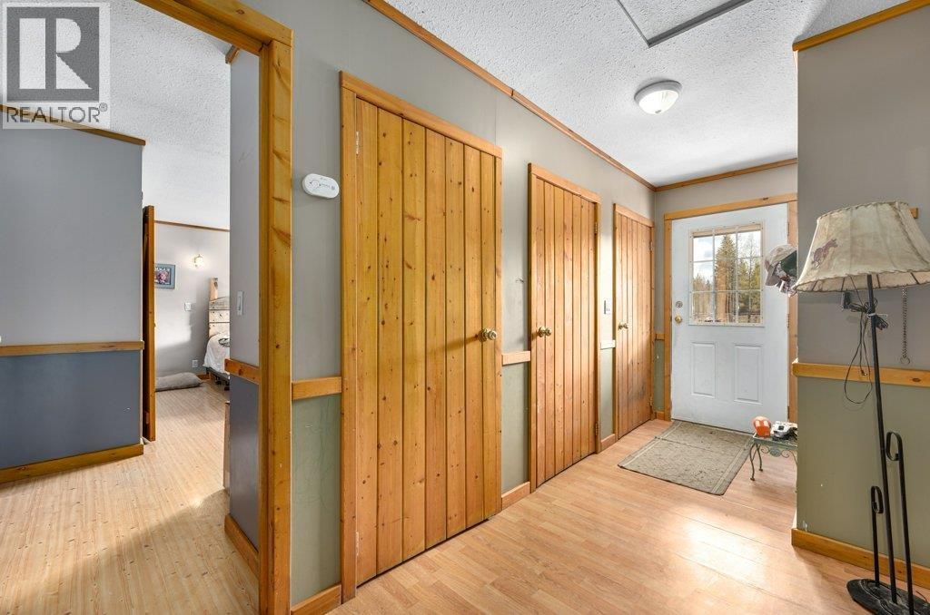 6851 FAWN CREEK ROAD, Lone Butte