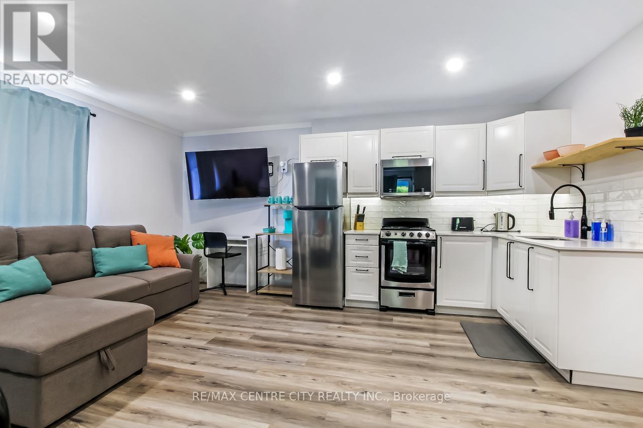 483 GEORGE STREET - 18